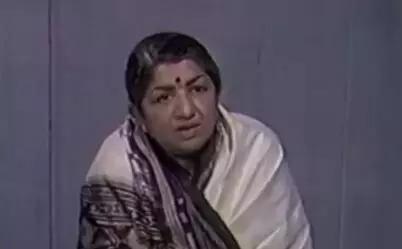 Lata Mangeshkar यांच्या गायनाची सुरूवात आणि पाचोरा कनेक्शन