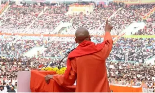 उ.प्रदेशात कोरोना काळातील 2 वर्षात अनेक पत्रकारांच्या हत्या, माध्यमांच्या स्वातंत्र्याचे भीषण वास्तव उ.प्रदेशात कोरोना काळातील 2 वर्षात अनेक पत्रकारांच्या हत्या, माध्यमांच्या स्वातंत्र्याचे भीषण वास्तव