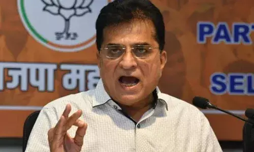 अनिल परब आणि संजय राऊत यांना जेलमध्ये कधी टाकणार - किरीट सोमय्या अनिल परब आणि संजय राऊत यांना जेलमध्ये कधी टाकणार - किरीट सोमय्या