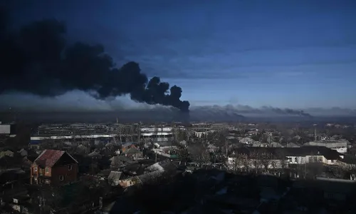 Russia VS Ukraine : चीन गैरफायदा घेऊन भारताला दगाफटका करण्याची शक्यता? Russia VS Ukraine : चीन गैरफायदा घेऊन भारताला दगाफटका करण्याची शक्यता?