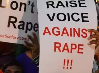 अल्पवयीन मुलीवर बलात्कार, 24 दिवसांनंतरही आरोपी मोकाट