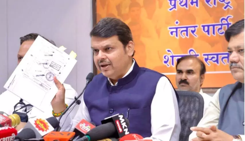 Phone Tapping Scam : देवेंद्र फडणवीस यांची घरीच चौकशी होणार