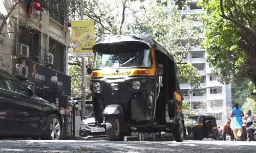 दिनभर कमाते है और आधेसे जादा तो CNGमे देते है...