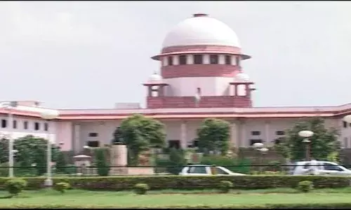 Hyderabad Encounter case : हैद्राबाद एन्काऊंटर फेकच, सर्वोच्च न्यायालयाने पोलिसांवर ठेवला ठपका Hyderabad Encounter case : हैद्राबाद एन्काऊंटर फेकच, सर्वोच्च न्यायालयाने पोलिसांवर ठेवला ठपका