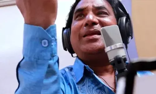 भीम कुळातील पहाडी आवाज हरपला....लोकशाहीर प्रतापसिंग बोदडे यांचे दु:खद निधन... भीम कुळातील पहाडी आवाज हरपला....लोकशाहीर प्रतापसिंग बोदडे यांचे दु:खद निधन...