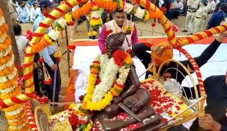 रायगडावर शिवराज्याभिषेक दिन सोहळा दिमाखात साजरा