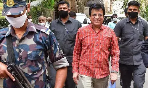 किरीट सोमय्या यांची अनिल परबांविरोधात पोलीस महासंचालकांकडे तक्रार