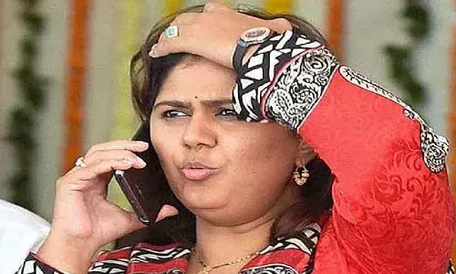 पंकजा मुंडे यांचा पुन्हा एकदा पत्ता कट