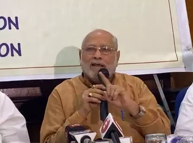 पंतप्रधान नरेंद्र मोदींच्या भावाचा संसदेला घेराव घालण्याचा इशारा