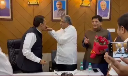 राज्यसभा निवडणूक : भाजपचा शिवसेनेला दे धक्का राज्यसभा निवडणूक : भाजपचा शिवसेनेला दे धक्का