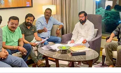 एकनाथ शिंदे यांचे शरद पवार प्रतिआव्हान एकनाथ शिंदे यांचे शरद पवार प्रतिआव्हान