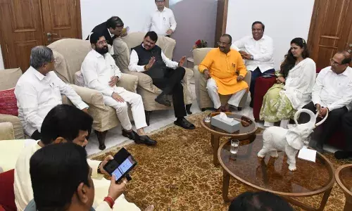 पंकजा मुंडे यांच्या फडणवीस यांना शुभेच्छा की टोमणा? पंकजा मुंडे यांच्या फडणवीस यांना शुभेच्छा की टोमणा?