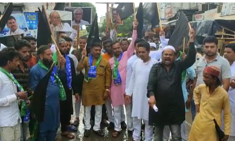 MIM रस्त्यावर, औरंगाबाद-उस्मानाबादच्या नामांतराला विरोध