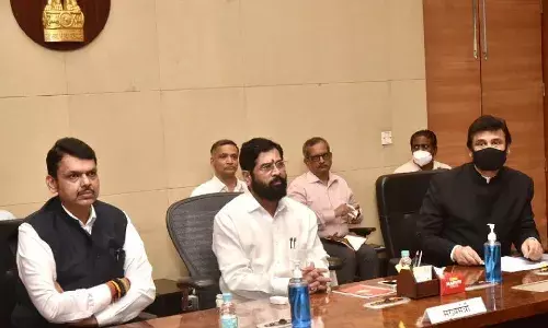 धोकादायक इमारतीतील रहिवाशांची महापालिकांनी जेवणखाण्याची आणि निवाऱ्याची व्यवस्था करावी, मुख्यमंत्री एकनाथ शिंदे यांचे आवाहन