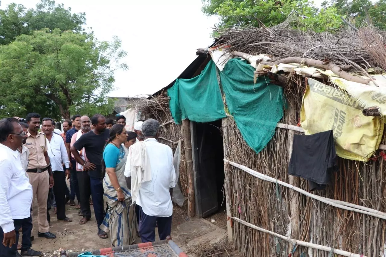 अमरावतीच्या आमदार यशोमती ठाकूर यांचे मतदारसंघात मॅरेथॉन दौरे....