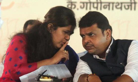 शिंदे-फडणवीस यांच्याकडे पंकजा मुंडे यांची मोठी मागणी