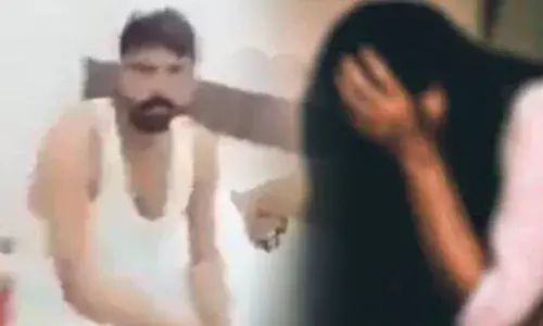 भाजपच्या श्रीकांत देशमुख विरोधात बलात्काराचा गुन्हा भाजपच्या श्रीकांत देशमुख विरोधात बलात्काराचा गुन्हा