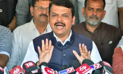 देवेंद्र फडणवीस : फिक्स झालेल्या मॅचवर मी बोलत नाही देवेंद्र फडणवीस : फिक्स झालेल्या मॅचवर मी बोलत नाही