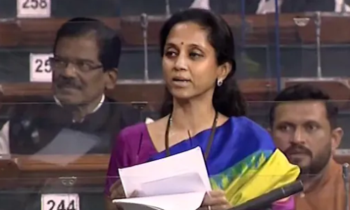 सुप्रिया सुळे : आप करे अच्छा हम करे बुरा?