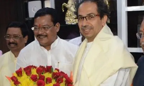 संजय शिरसाट यांचा यू-टर्न संजय शिरसाट यांचा यू-टर्न