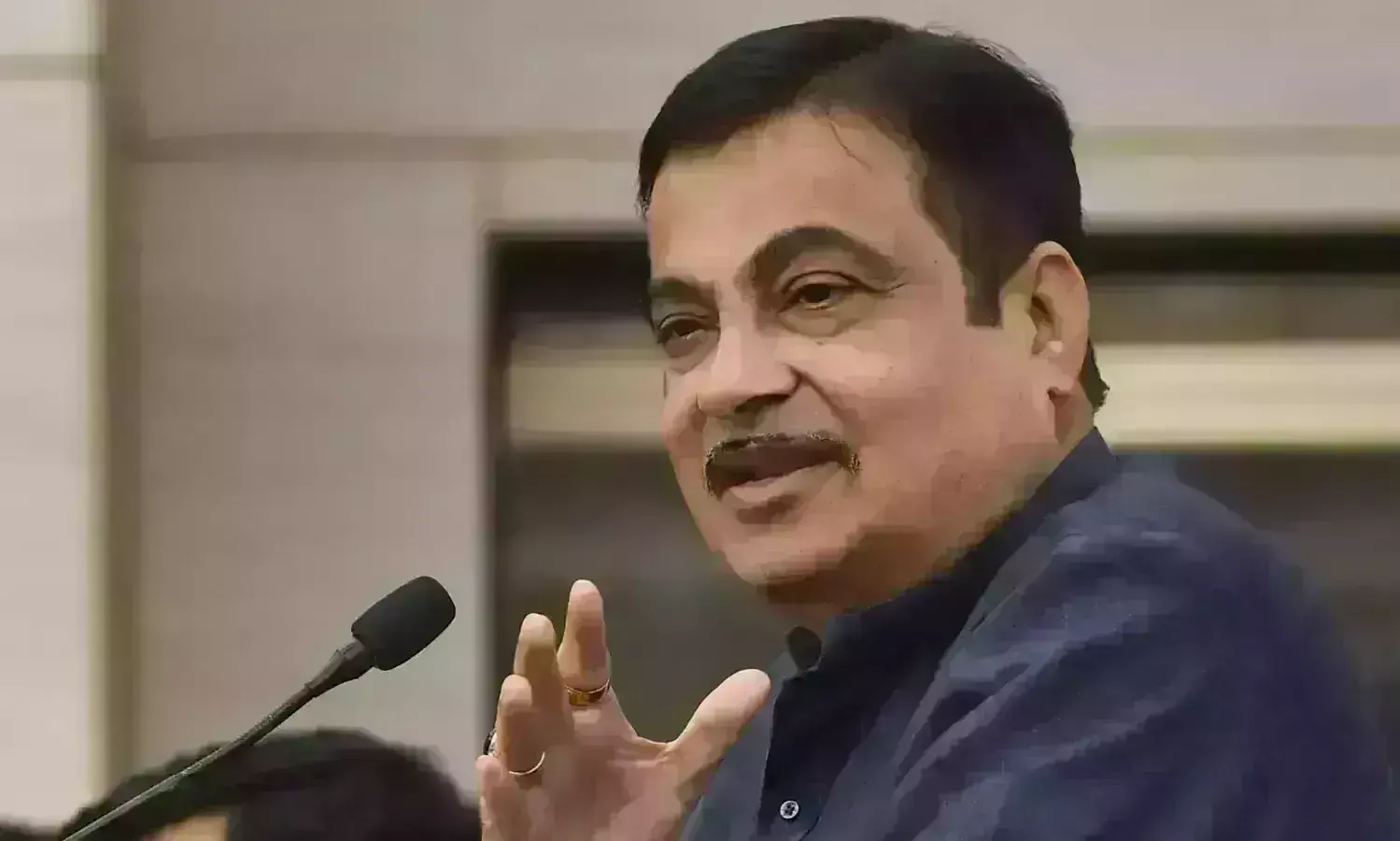 सरकार वेळेवर निर्णय घेत नाही, हीच मोठी समस्या : नितीन गडकरींचा मोदी सरकारला घरचा सरकार वेळेवर निर्णय घेत नाही, हीच मोठी समस्या : नितीन गडकरींचा मोदी सरकारला घरचा