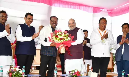 भाजपचे मिशन 150, अमित शाहांच्या दौऱ्यानंतर घडामोडींना वेग भाजपचे मिशन 150, अमित शाहांच्या दौऱ्यानंतर घडामोडींना वेग