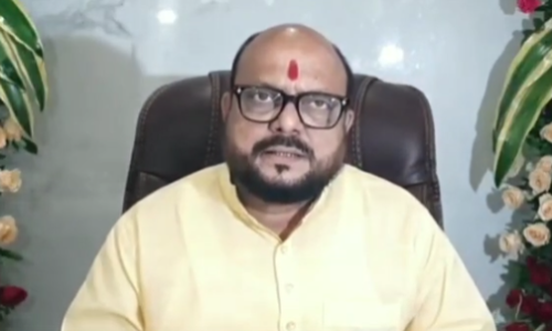 गुलाबराव पाटील यांचा आदित्य ठाकरे यांना थेट इशारा