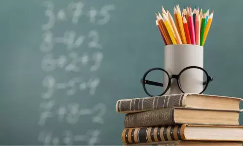 सरकार शिक्षणाची जबाबदारी झटकते आहे का?