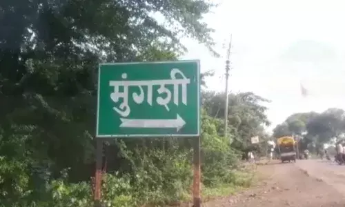 स्वातंत्र्यानंतरही गावाला स्मशानभूमी नाही... स्वातंत्र्यानंतरही गावाला स्मशानभूमी नाही...
