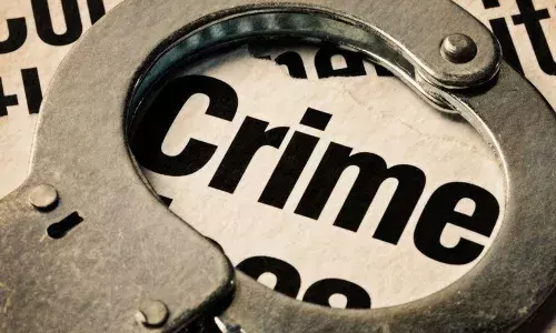 तुमच्यावर गुन्हा दाखल झाला तर काय कराल? ऐका कराळे मास्तरांचे विश्लेषण तुमच्यावर गुन्हा दाखल झाला तर काय कराल? ऐका कराळे मास्तरांचे विश्लेषण