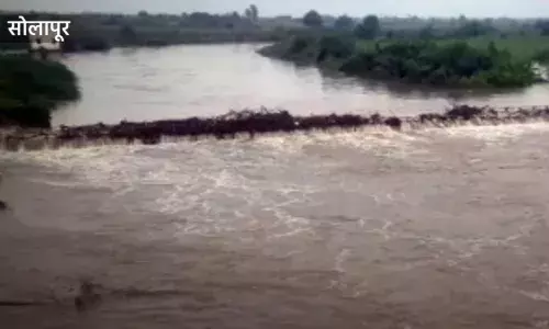 सीना नदीच्या पुरानं होत्याचं नव्हतं केलं..! सीना नदीच्या पुरानं होत्याचं नव्हतं केलं..!