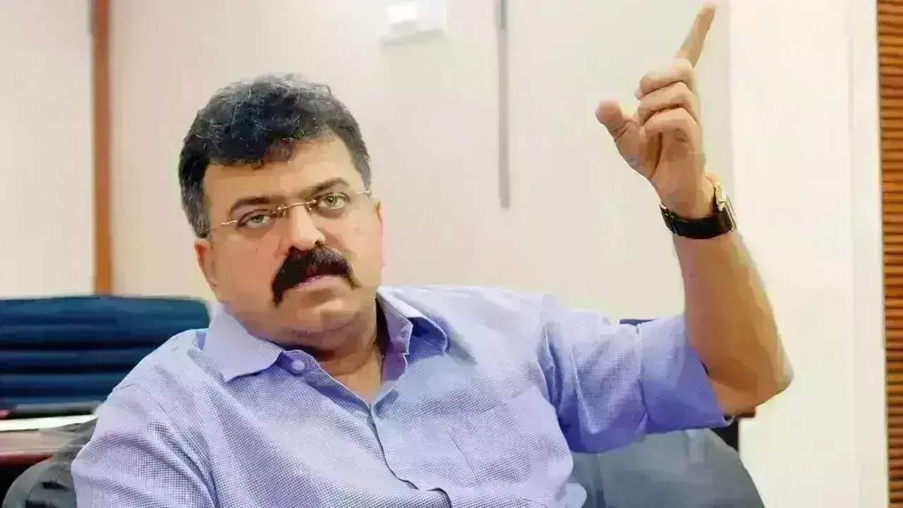 गुन्हा सिध्द करण्यासाठी पोलिसांच्या नाकीनऊ येईल- जितेंद्र आव्हाड