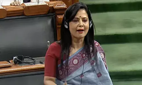 आता सांगा पप्पू कोण आहे?  महुआ मोईत्रा यांचा केंद्र सरकारवर हल्लाबोल