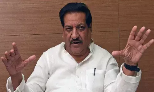 ARC कंपनीतून सरकारी कंपन्या खाजगी उद्योजकांच्या घशात घालण्याचा डाव: माजी मुख्यमंत्री पृथ्वीराज चव्हाण कडाडले ARC कंपनीतून सरकारी कंपन्या खाजगी उद्योजकांच्या घशात घालण्याचा डाव: माजी मुख्यमंत्री पृथ्वीराज चव्हाण कडाडले