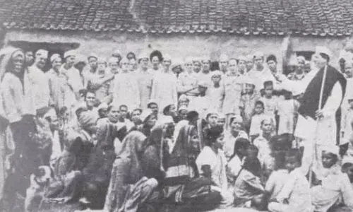 प्रती सरकार गावगुंडांना खरच पत्री मारत होते का ?