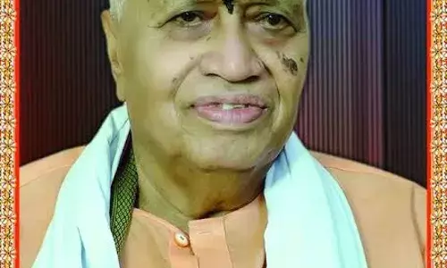 महाराष्ट्राचा आणि मराठवाड्याचा बुलंद आवाज शांत झाला:केशवराव धोंडगे यांचे निधन महाराष्ट्राचा आणि मराठवाड्याचा बुलंद आवाज शांत झाला:केशवराव धोंडगे यांचे निधन