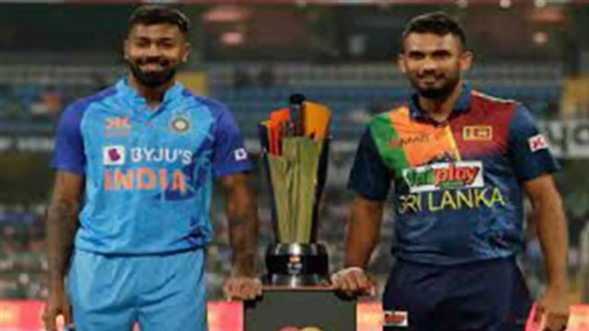 भारत-श्रीलंका आज तिसरा T20 सामना, प्रथमच होम पिचवर मालिका गमावण्याचा धोका...