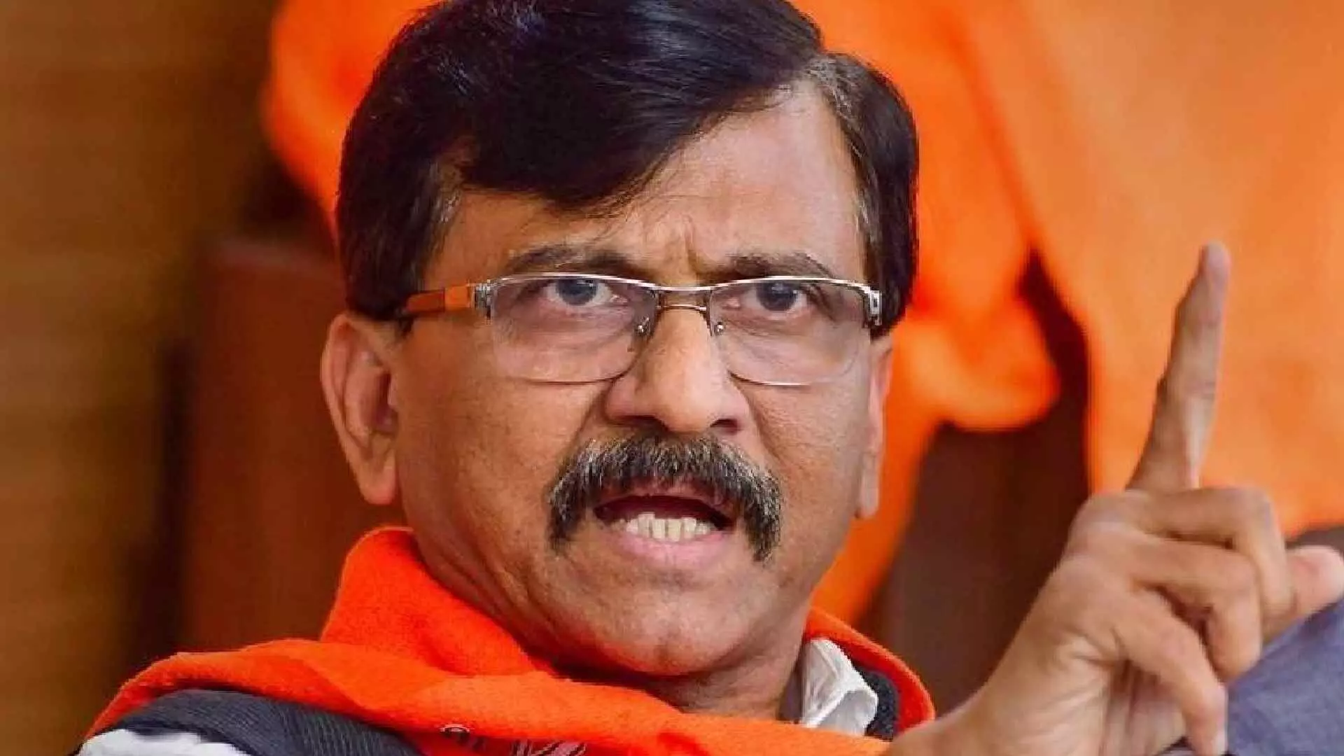 Sanjay Raut Vs keshav Upadhye : जनता रस्त्यावर उतरून तुमचे थोबाड फोडेल- संजय राऊत