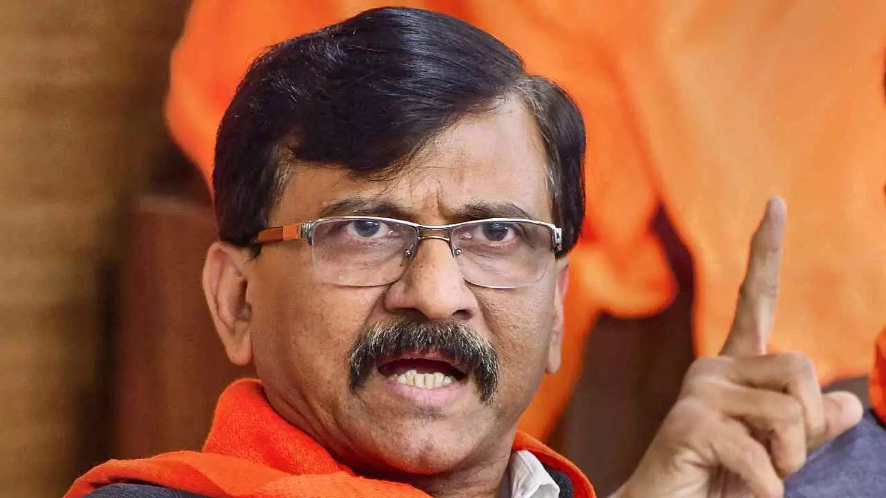 Shivsena Vs Shivsena : त्यांनी निवडणूक आयोग आणि सर्वोच्च न्यायालयाला विकत घेतलं आहे का? संजय राऊत यांचा सवाल