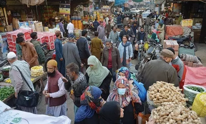 पाकिस्तानची वाट लागली, दूध २१० रूपये लिटर