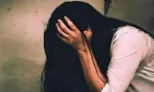 धक्कादायक! सातवीतील मुलगी चार महिन्यांची गरोदर