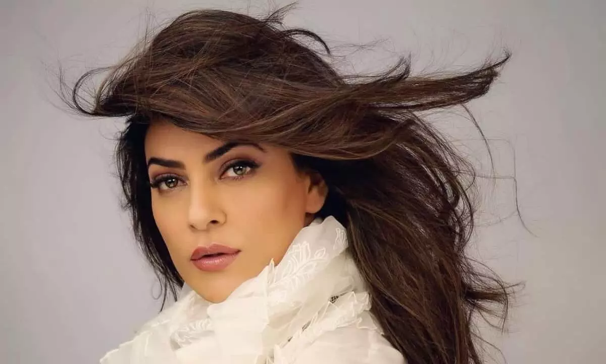 Sushmita Sen heart attack : अभिनेत्री सुष्मिता सेनला हृदयविकाराचा झटका, चाहत्यांना धक्का