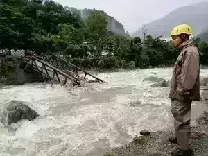उत्तराखंड, बिहारमध्ये ऑरेंज अलर्ट जारी ; मुसळधार पावसामुळे दिल्लीतील डीटीसी मुख्यालयात पाणी साचले आहे. उत्तराखंड, बिहारमध्ये ऑरेंज अलर्ट जारी ; मुसळधार पावसामुळे दिल्लीतील डीटीसी मुख्यालयात पाणी साचले आहे.