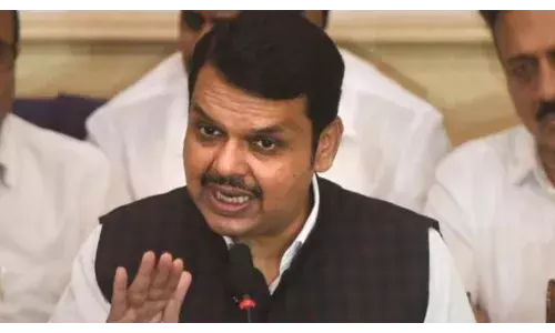 बेपत्ता मुलींबाबत विरोधकांची माहिती अर्धवट, मॅक्स महाराष्ट्रच्या प्रश्नाला फडणवीस यांचं उत्तर बेपत्ता मुलींबाबत विरोधकांची माहिती अर्धवट, मॅक्स महाराष्ट्रच्या प्रश्नाला फडणवीस यांचं उत्तर