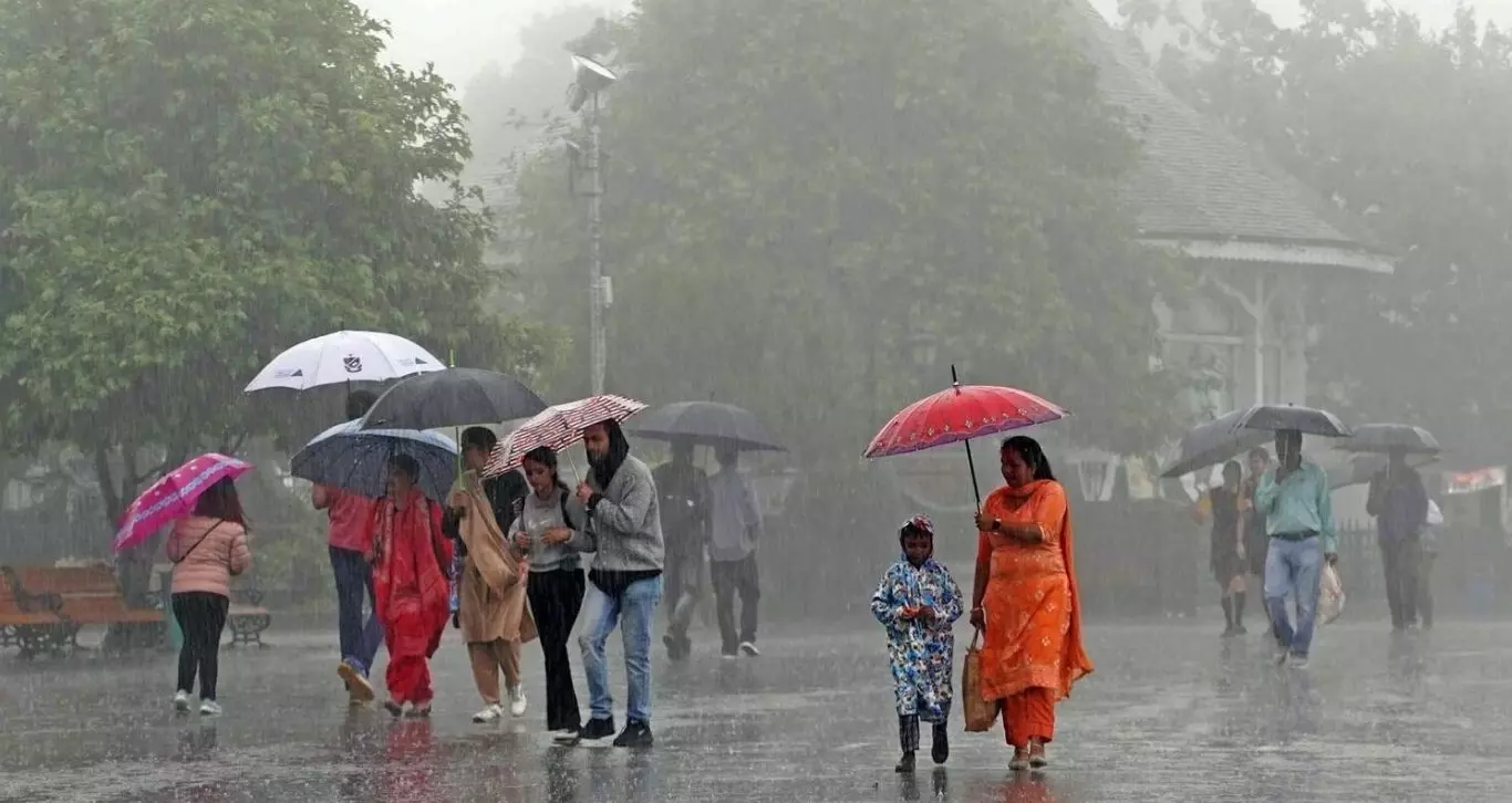 Rain Update : कोकणाला अतिवृष्टीचा इशारा, प्रशासनाचा मोठा निर्णय