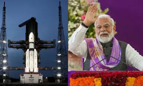 चंद्रयान-३ च्या लँडिंग पॉईंटला शिवशक्ती पॉईंट नाव, पंतप्रधान मोदींची घोषणा चंद्रयान-३ च्या लँडिंग पॉईंटला शिवशक्ती पॉईंट नाव, पंतप्रधान मोदींची घोषणा