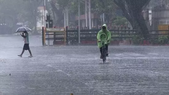 राज्यात मुसळधार पावसाचा अंदाज