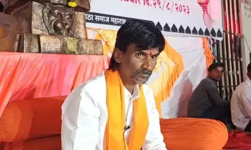 मनोज जरांगे यांचा मुंबईला जाण्याचा निर्धार पक्का; अशी केली आहे प्रवासाची तयारी मनोज जरांगे यांचा मुंबईला जाण्याचा निर्धार पक्का; अशी केली आहे प्रवासाची तयारी