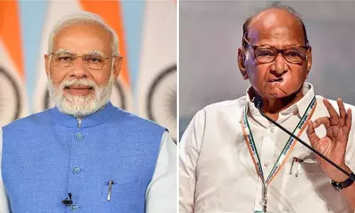 Sharad Pawar : पंतप्रधान मोदींनी चार शब्द चांगले बोलून लाभार्थ्यांना प्रोत्साहित केलं असतं तर ते शोभून दिसलं असतं...सोलापुरात भावुक होणाऱ्या PM मोदींवर पवारांची टिका Sharad Pawar : पंतप्रधान मोदींनी चार शब्द चांगले बोलून लाभार्थ्यांना प्रोत्साहित केलं असतं तर ते शोभून दिसलं असतं...सोलापुरात भावुक होणाऱ्या PM मोदींवर पवारांची टिका