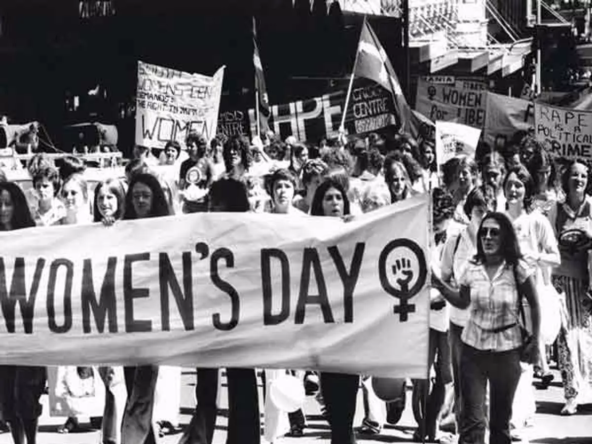 Womans day : महिलांच्या लढ्याचा इतिहास